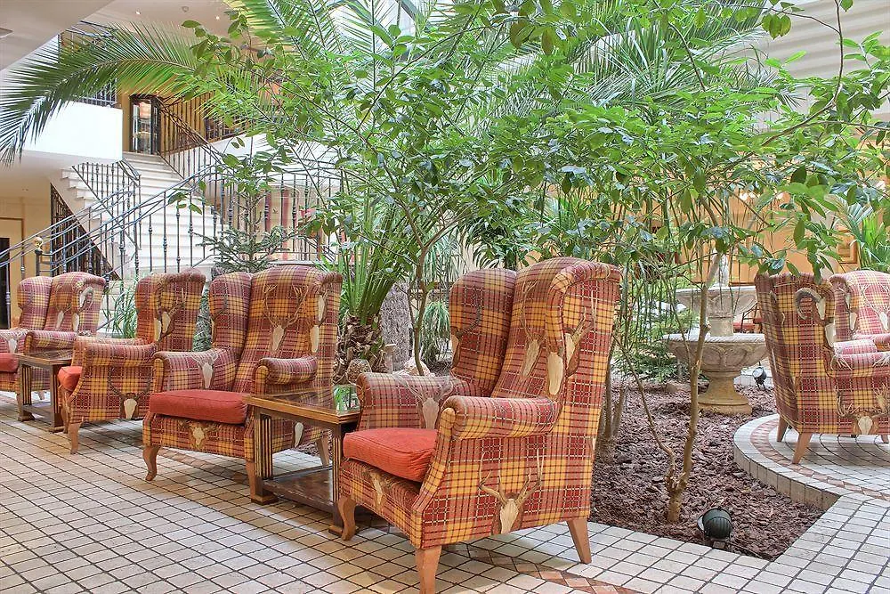 Villa Beaumarchais Paris Hotel